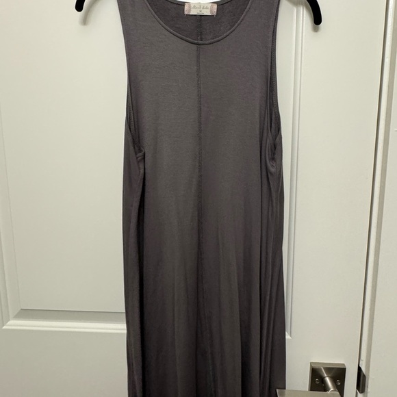 Altar’d state dress - Picture 2 of 3